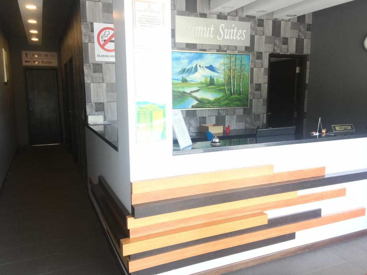 Lumut Suites Экстерьер фото