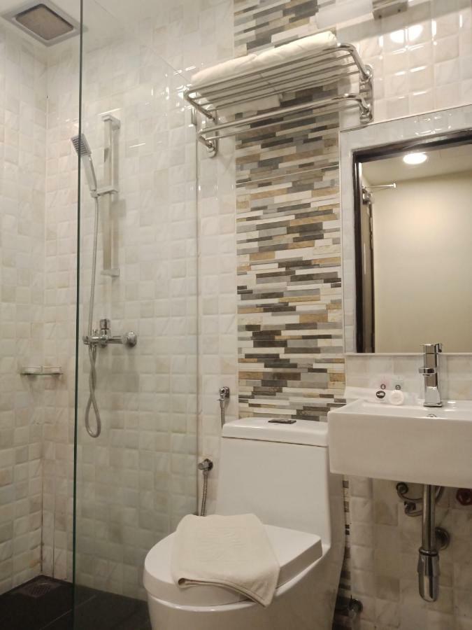 Lumut Suites Экстерьер фото
