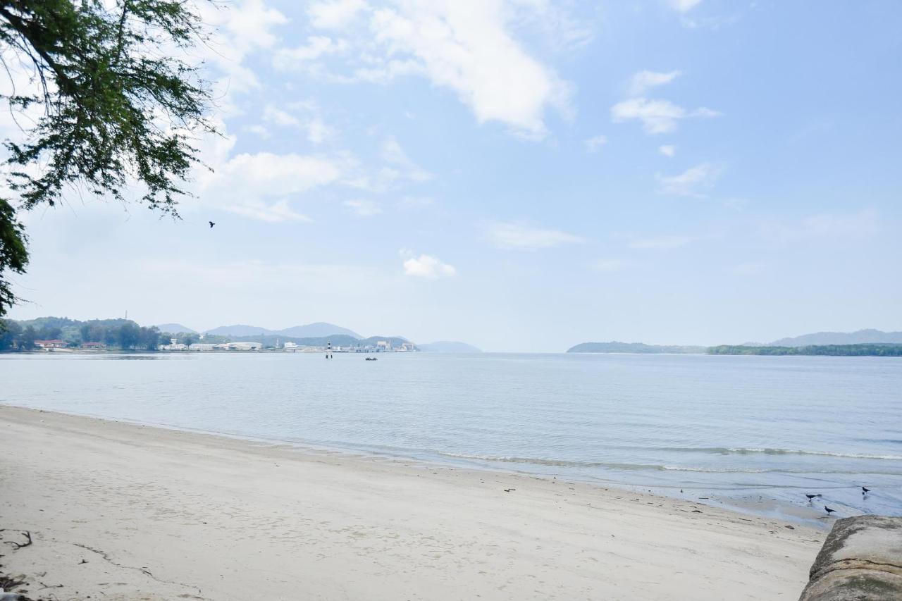 Lumut Suites Экстерьер фото
